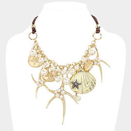 Pearl embellished starfish shell pendant necklace