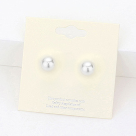 8mm Pearl stud earrings