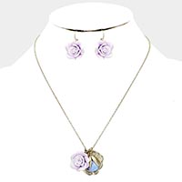 Rose Fruit Shell Pendant Necklace