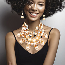Chunky Chain Pearl Bib Necklace