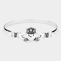 Metal Claddagh Hook Bracelet