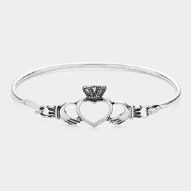 Metal Claddagh Hook Bracelet