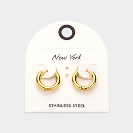 SECRET BOX_Stainless Steel Huggie Hoop Earrings