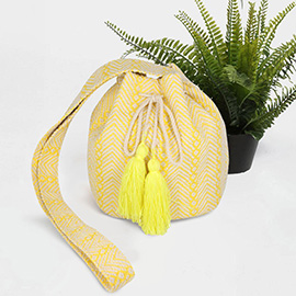 Geometric Pattern Bucket Bag