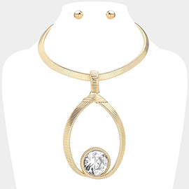 Round Crystal Stone Pointed Textured Metal Statement Necklace