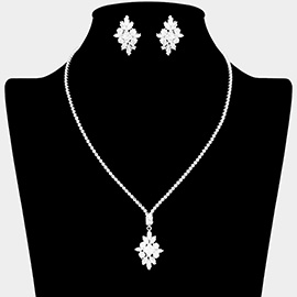 CZ Stone Cluster Embellished Pendant Pointed Rhinestone Paved Necklace