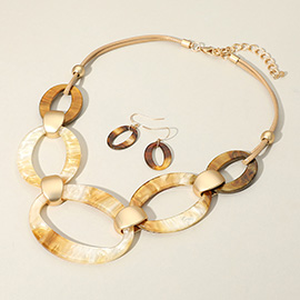 Bold Matte Finish Resin Oval Link Statement Necklace
