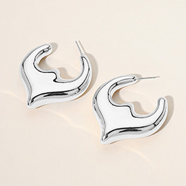 Sculpted Metal Hoop Earrings