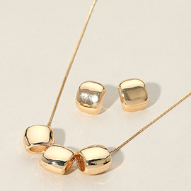 Metal Pebble Beaded Necklace
