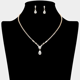 Star CZ Stone Cluster Pointed Teardrop Stone Cluster Pendant Rhinestone Paved Necklace
