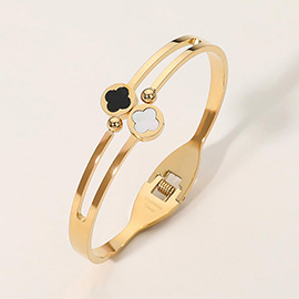 Double Quatrefoil Pointed Hinged Bangle Bracelet