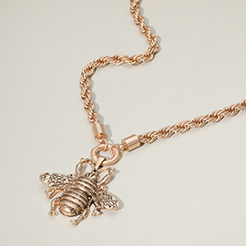 Brushed Metal Honey Bee Pendant Pointed Chunky Chain Necklace