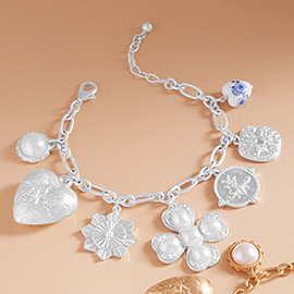 Pearl Clover Metal Heart Honey Bee Medal Charm Station Bracelet
