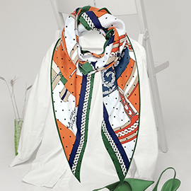 Geometric Pattern Printed Triangle Shape Scarf