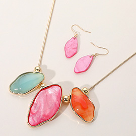 Abstract Sparkled Celluloid Acetate Pebble Link Pointed Adjustable Necklace