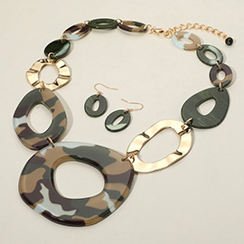 Camouflage Celluloid Acetate Metal Open Abstract Oval Link Statement Necklace