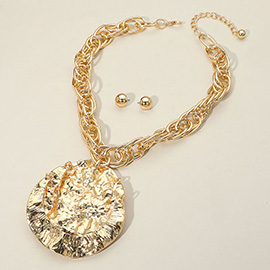 Hammered Metal Pendant Chain Necklace