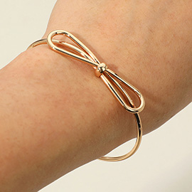 SECRET BOX_Sleek Metal Wire Bow Cuff Bracelet