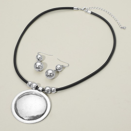 Antique Metal Disc Pendant Thread Necklace