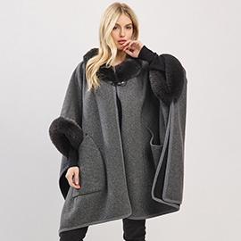 Faux Fur Trim Toggle Clasp Front Cape Wrap Poncho