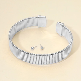 Wide Metal Ribbed Choker Neckace