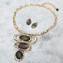 Bold Resin Geometric Pendant Accent Statement Necklace